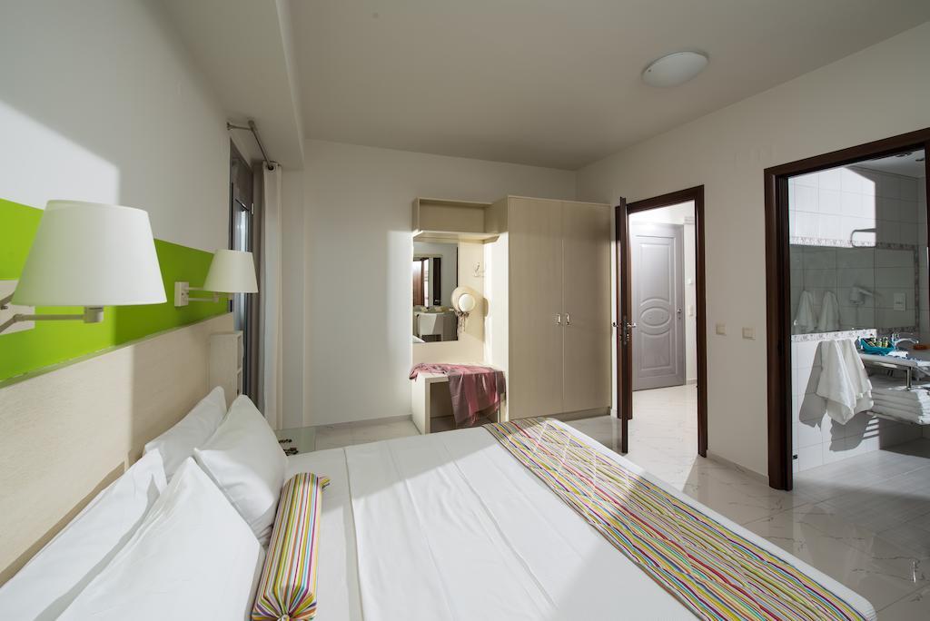 Danae Villas Hersonissos  Exterior photo